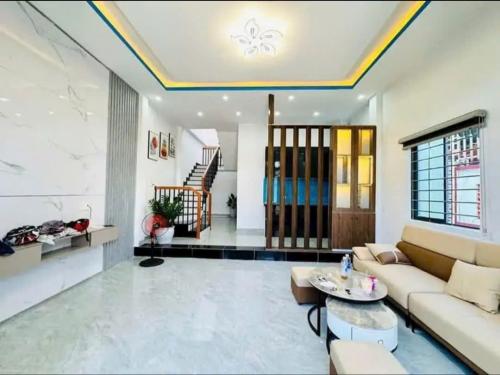 Nhà đẹp Láng Hạ giá tốt - Khu phố vip, di chuyển tiện lợi